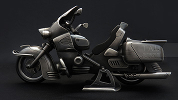 Коллекционная модель мотоцикла Харлей Дэвидсон.