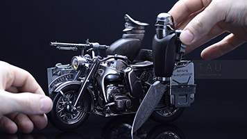 Масштабная модель военного мотоцикла с коляской