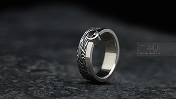 Помолвочное кольцо с черным бриллиантом на заказ