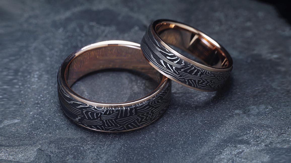 Обручальные кольца из дамасской стали