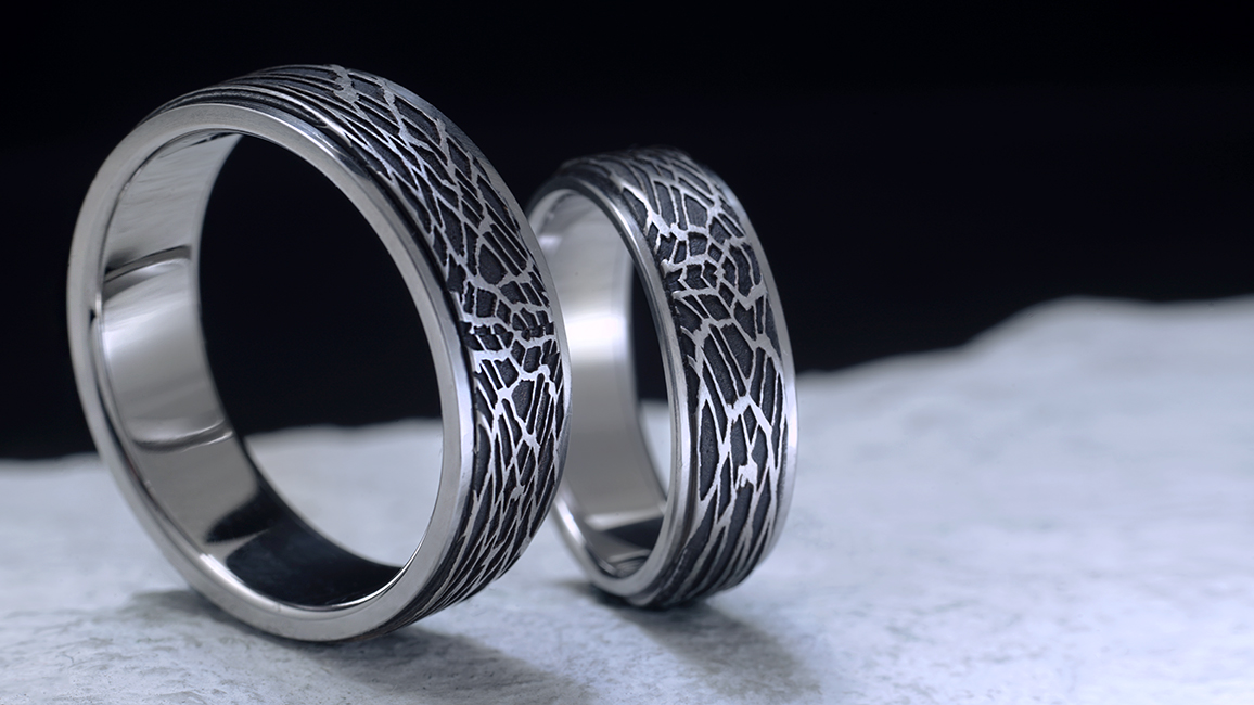 Обручальные кольца с красивыми узорами