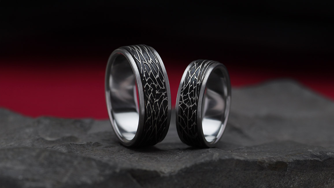 Модные обручальные кольца с узорами