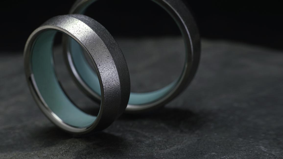 Цветная высокотехнологичная керамика на заказ